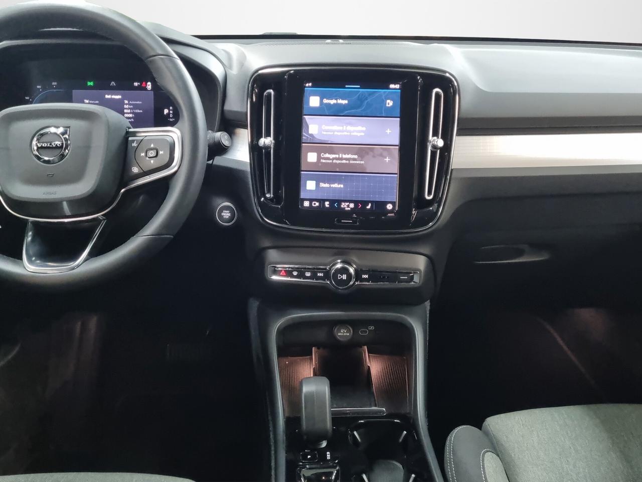 Volvo XC40 B3 automatico Plus Dark