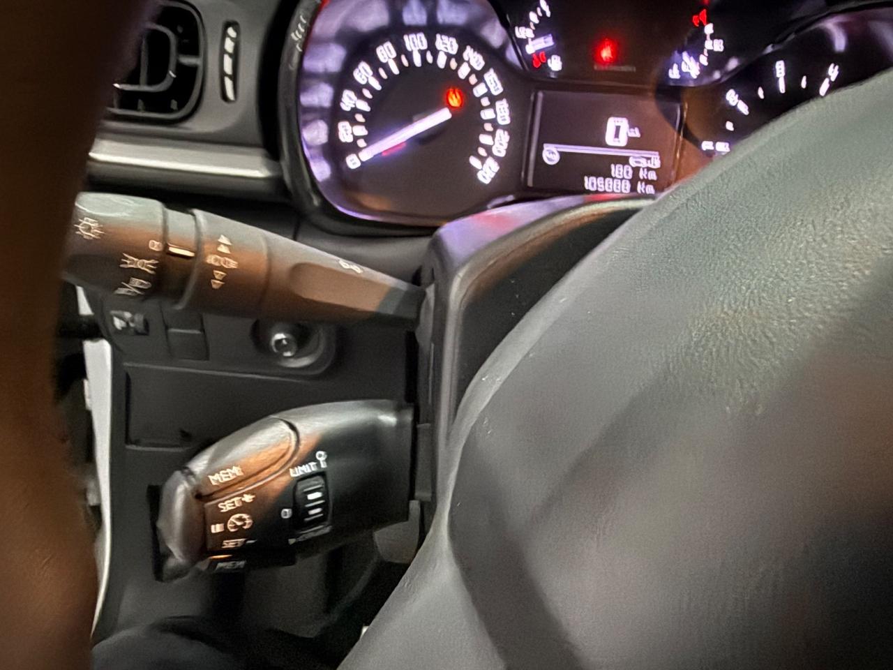 Citroen C3 BlueHDi100CV Shine AIRBUMP FULL LED2022