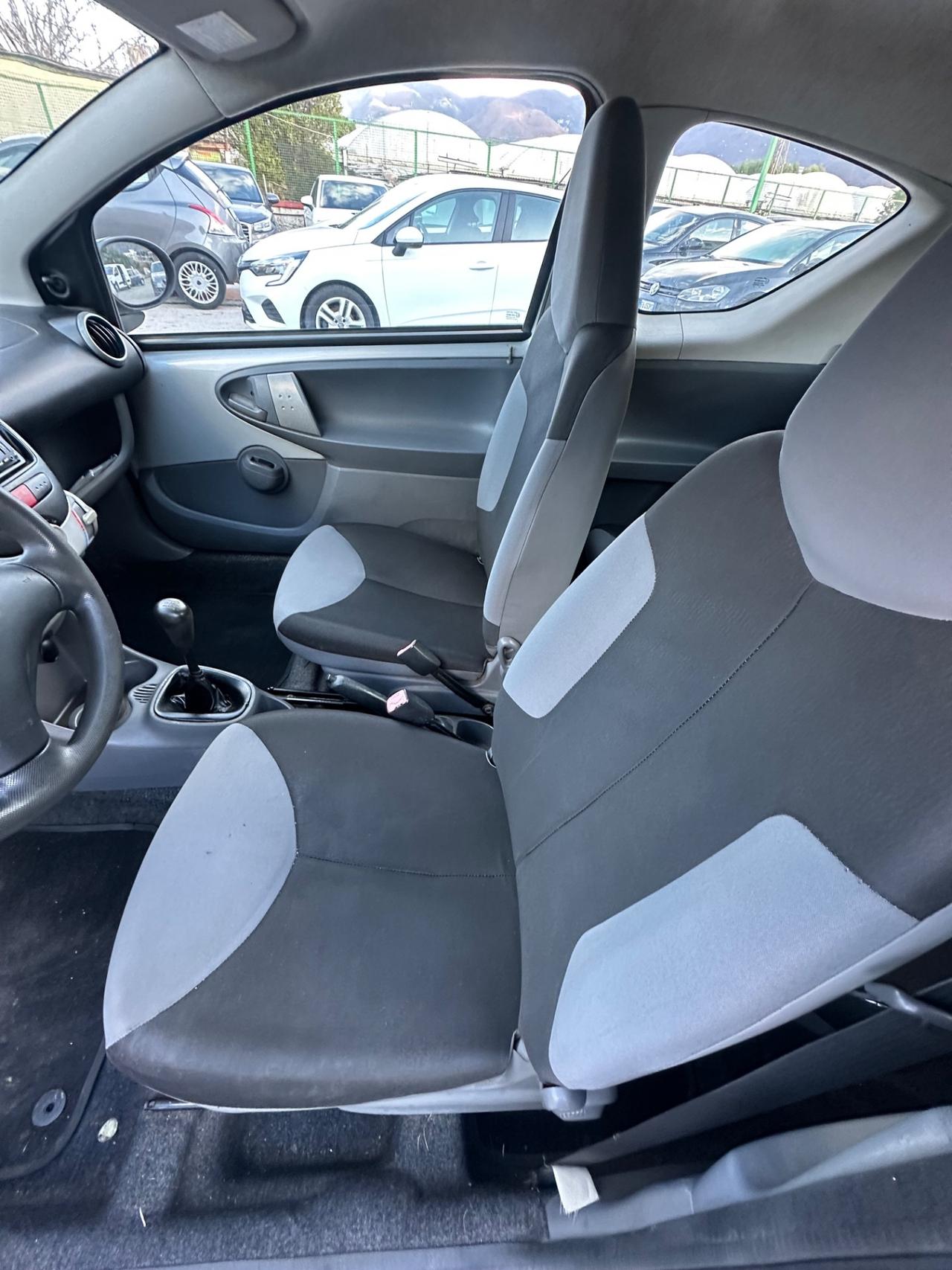 Peugeot 107 1.0 68CV 3p. Desir