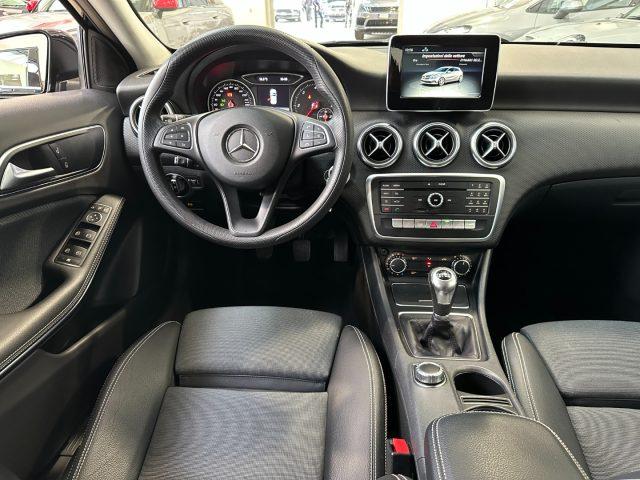 MERCEDES-BENZ A 180 d Sport - 18" - Telecamera - Carplay