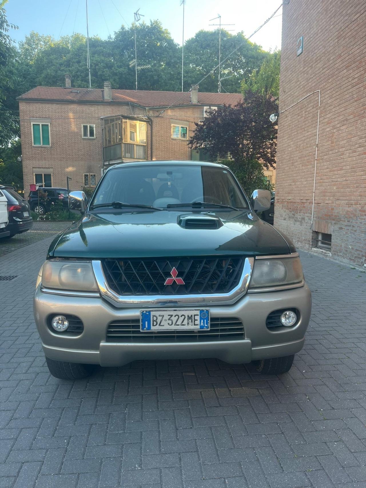 Mitsubishi Pajero Sport 2.5 TDI cat GLS Autocarro