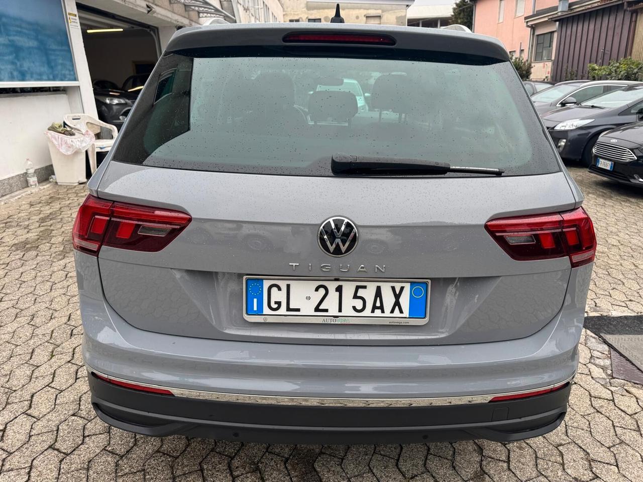 Volkswagen Tiguan 2.0 TDI 150 CV SCR DSG Elegance*EURO6*NAVI*CERCHI