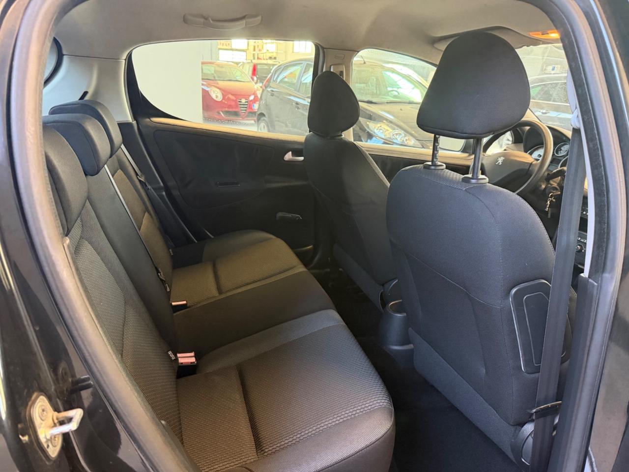 Peugeot 207 1.4 8V 75CV 3p. Energie Sport ECO GPL