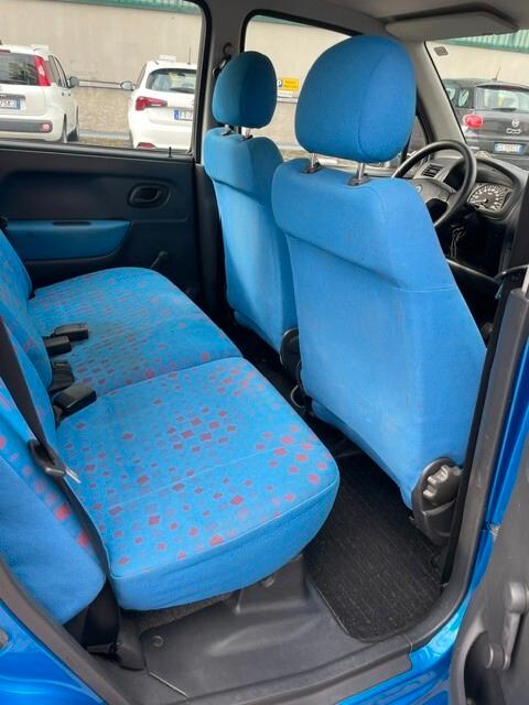Opel Agila 1.0 12V Edition