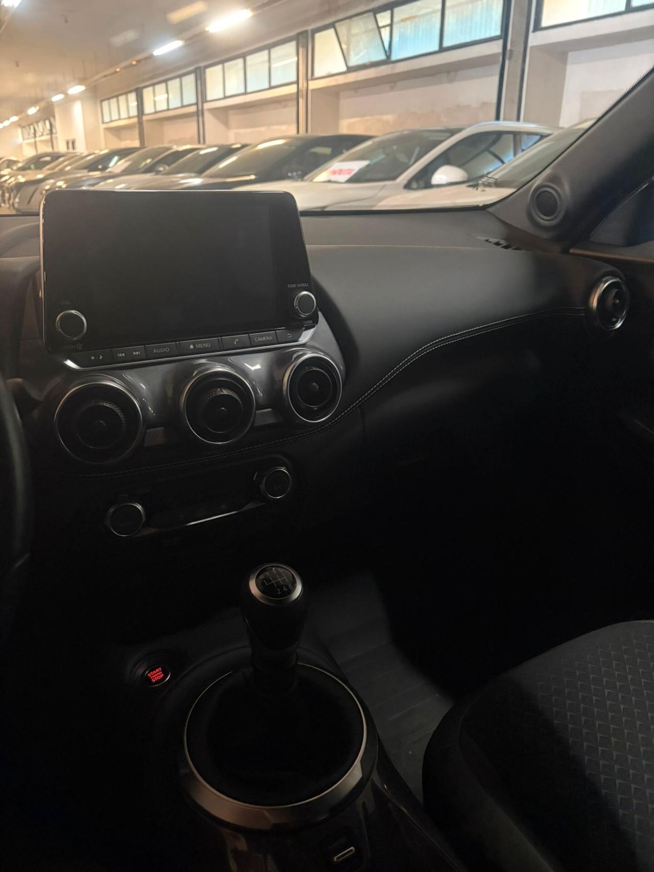 Nissan Juke 1.0 DIG-T 114 CV N-Connecta