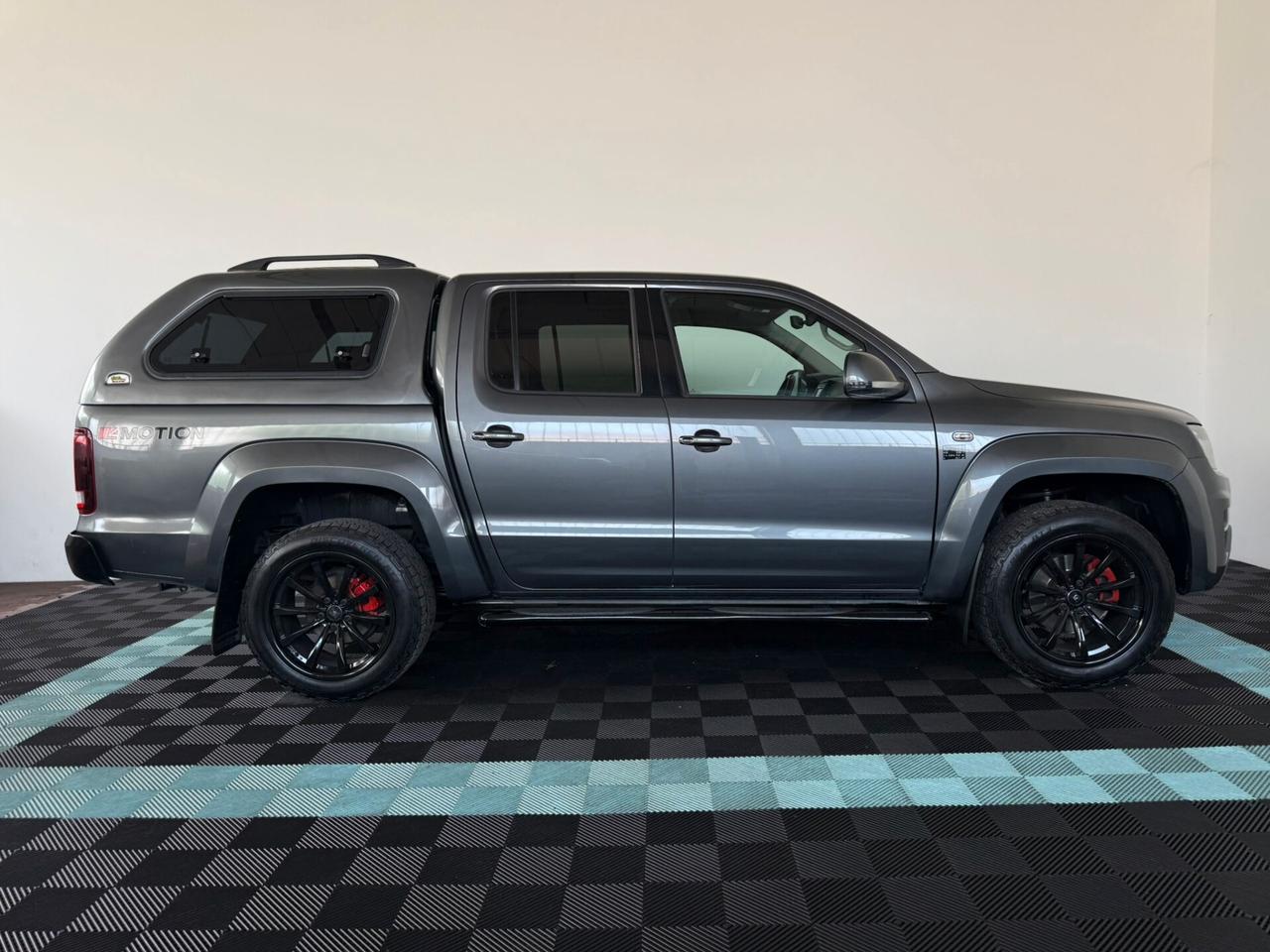 Volkswagen Amarok 3.0 V6 TDI 224 CV 4MOT.BMT aut. Aventura