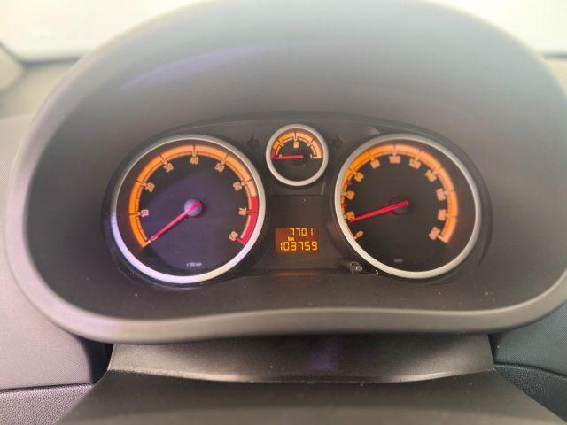OPEL Corsa 1.2 5 porte Cosmo