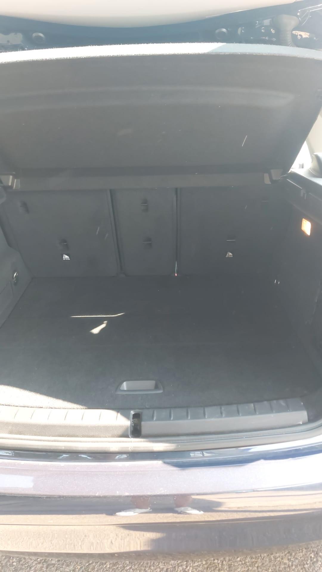 Bmw 2er Active Tourer 218d Advantage
