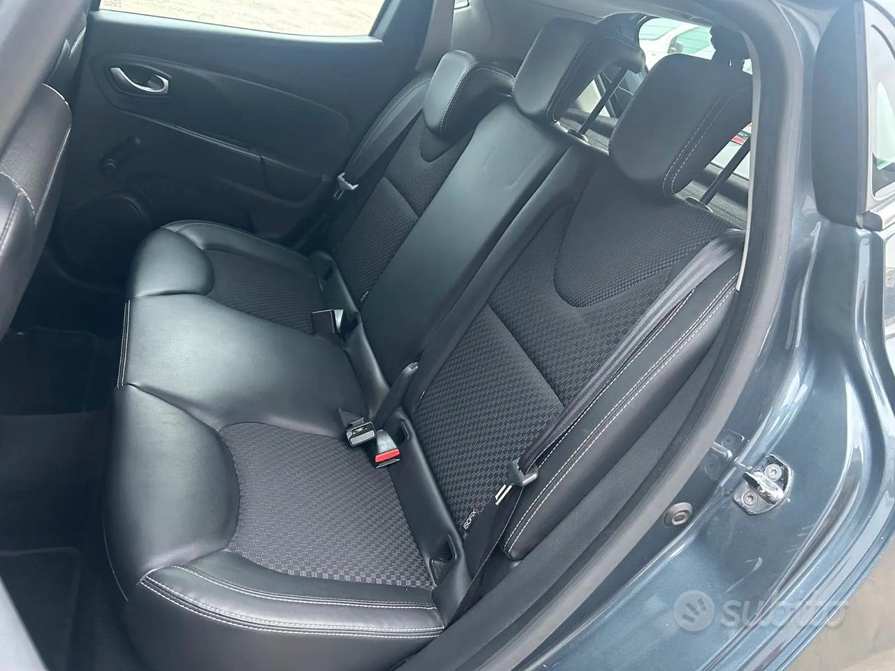 Renault Clio 1.5 dci 75cv Moschino Zen OK NEOP.