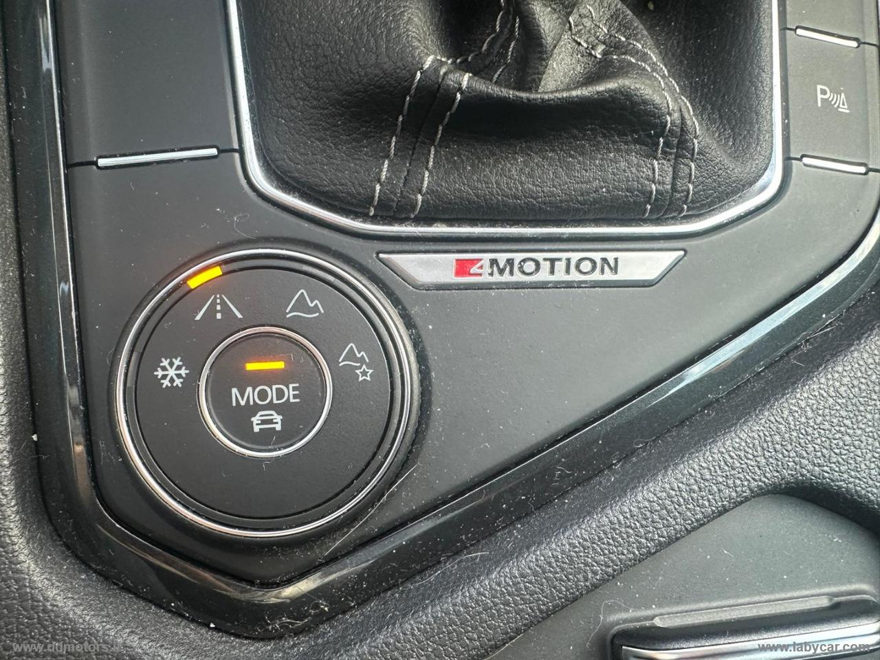 VOLKSWAGEN Tiguan 2.0 TDI 200CV SCR DSG 4MOT.R-Line RLINE/4MOTION