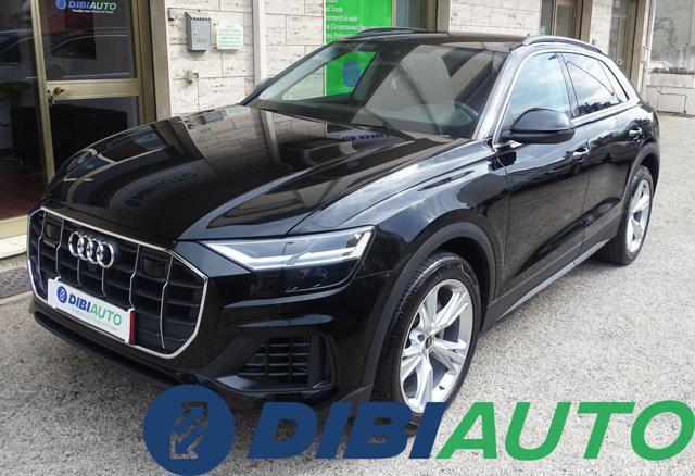 AUDI Q8 55 TFSI e quattro tiptronic