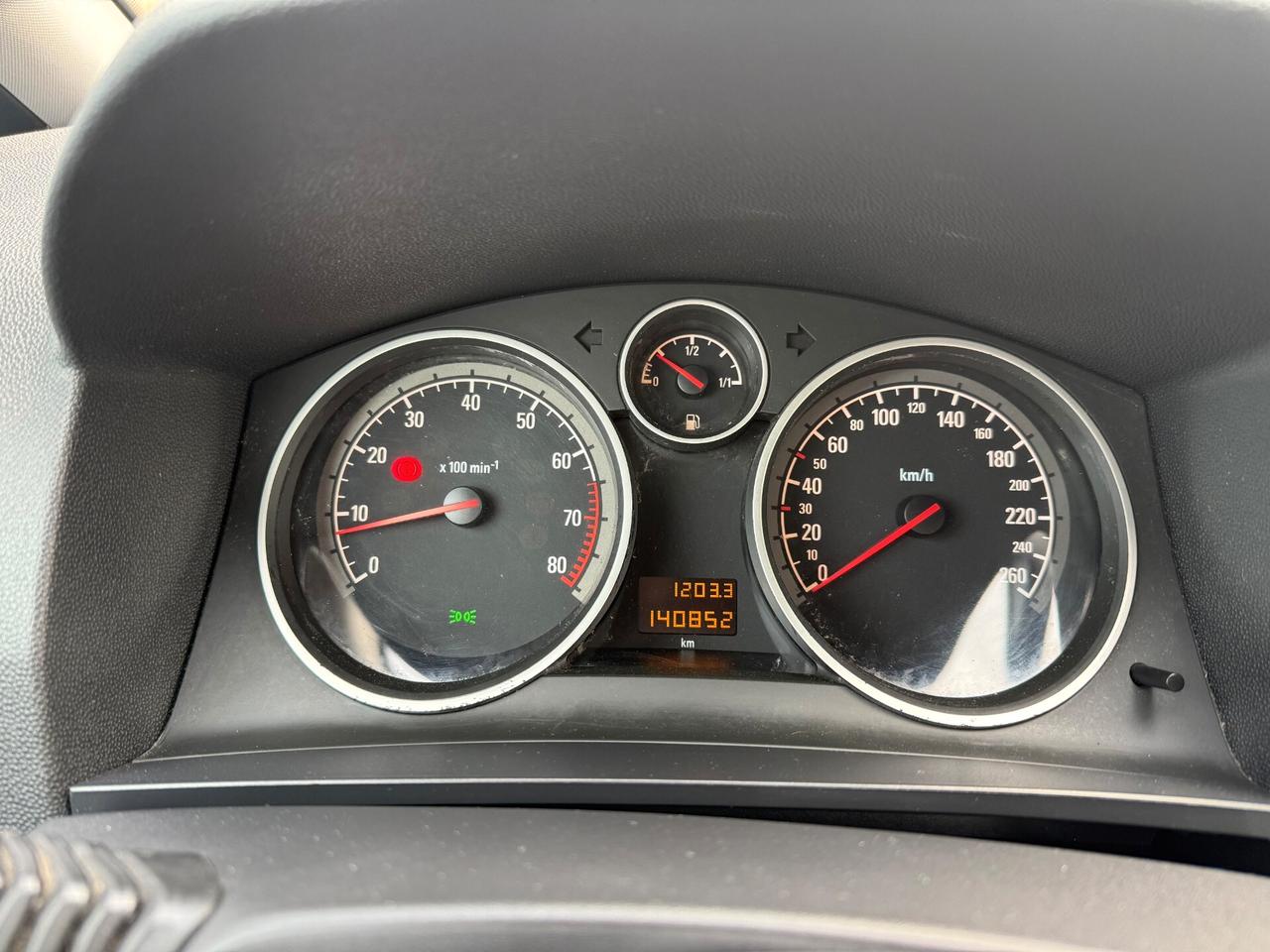 Opel Zafira 1.8 16V VVT Cosmo GPL 7POSTI