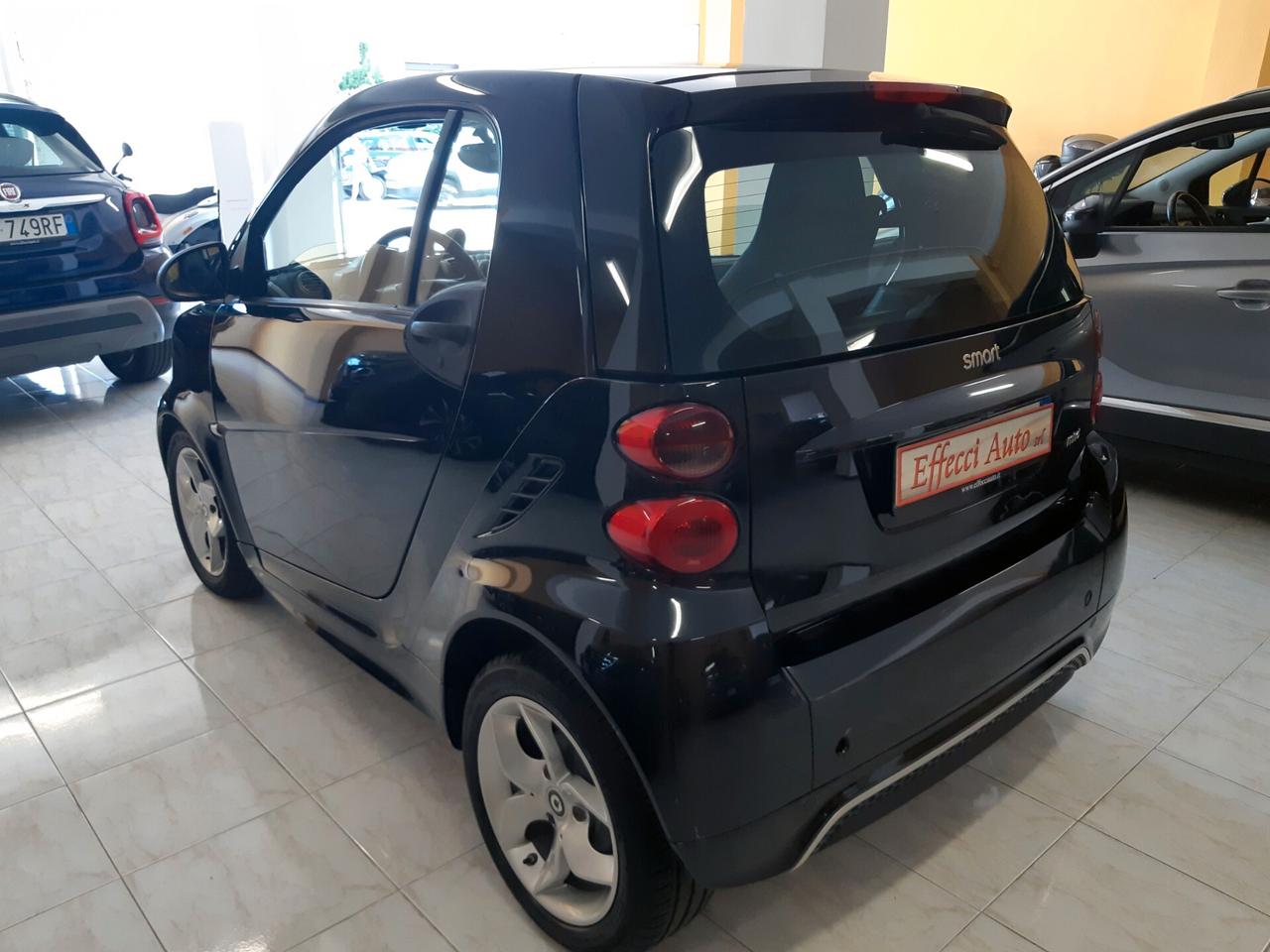 Smart ForTwo 1000 52 kW MHD coupé pulse