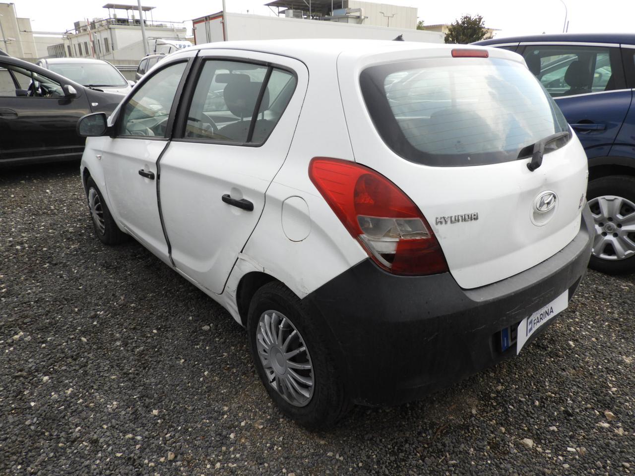 HYUNDAI i20 I 2009 - i20 5p 1.4 crdi Comfort FL