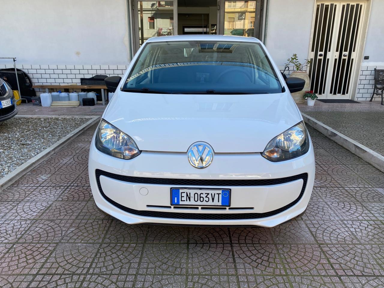 Volkswagen up! 1.0 3p. take