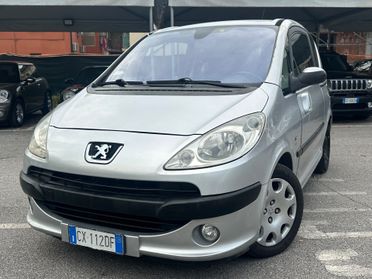 Peugeot 1007 1.4 HDi Happy