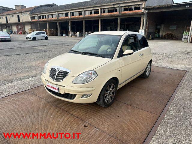 LANCIA Ypsilon 1.2 Argento GPL!!!!
