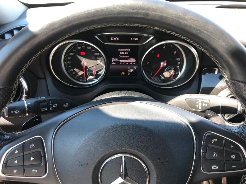MERCEDES CLA (C/X117) CLA 200 d S.W. Aut...