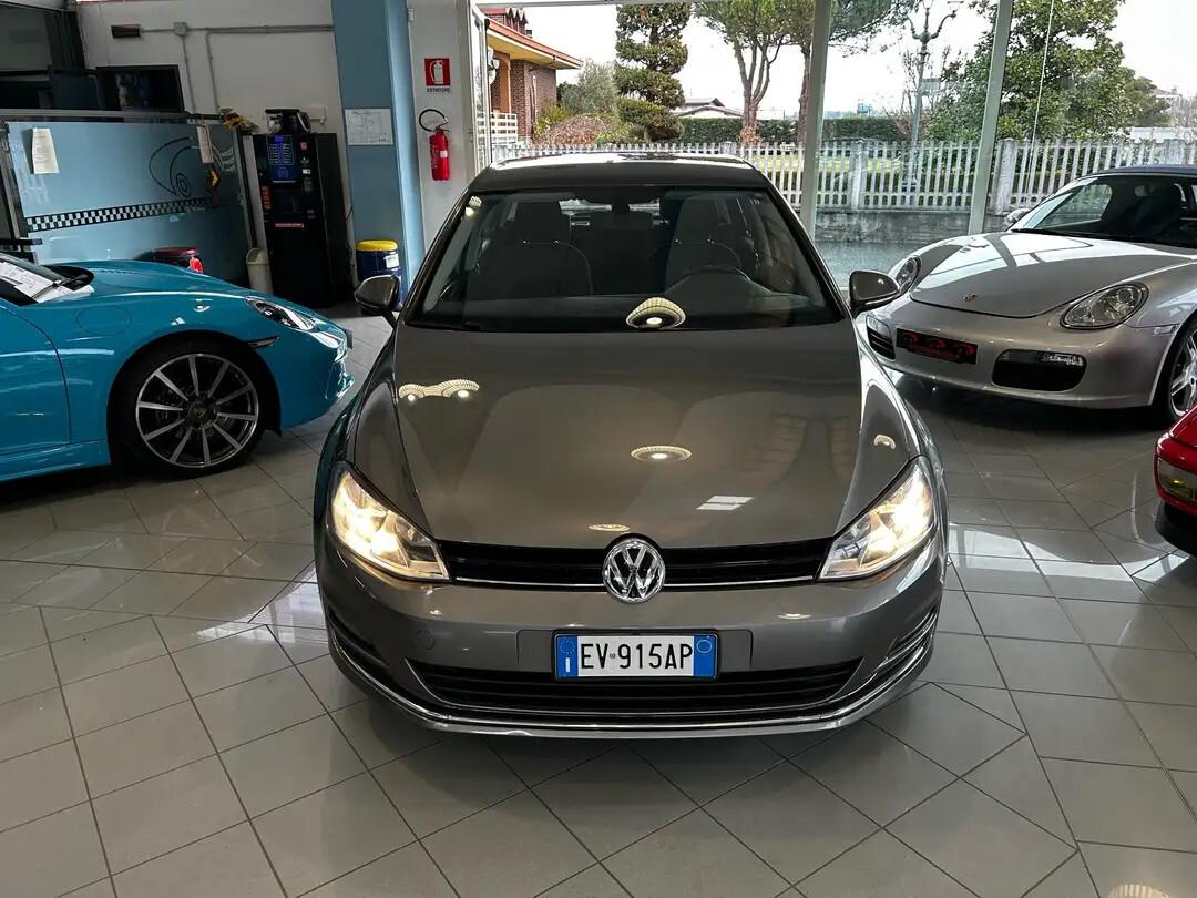 Volkswagen Golf 1.6 TDI 5p. Highline BlueMotion Technology