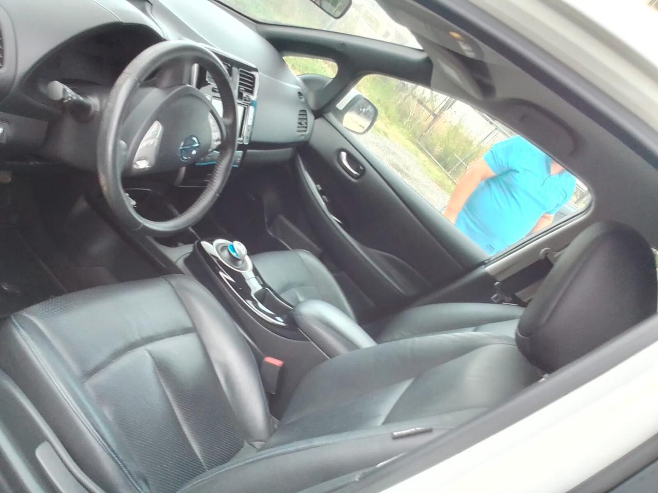 Nissan Leaf Acenta 30KWh