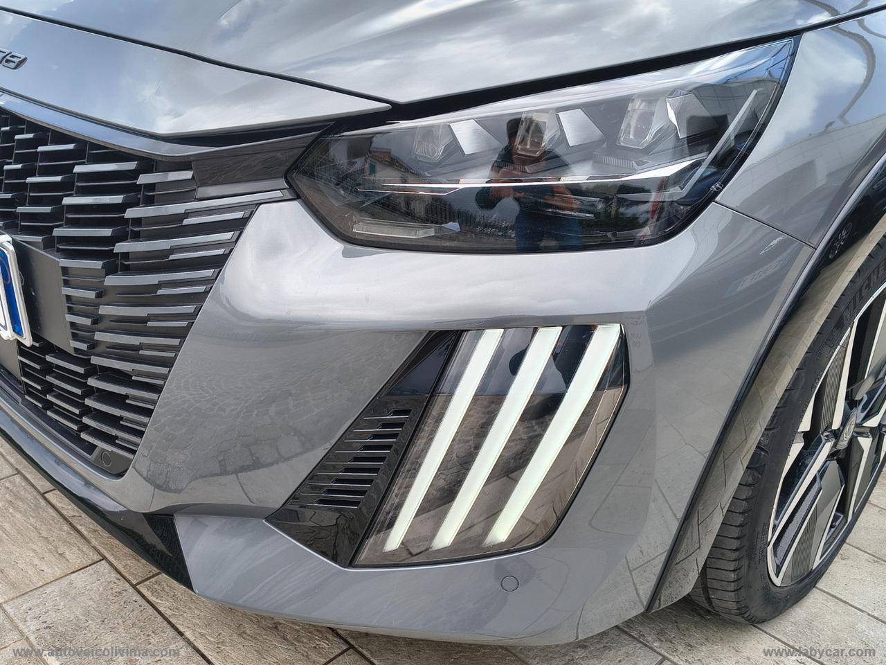 PEUGEOT 208 Hybrid 145 e-DCS6 GT