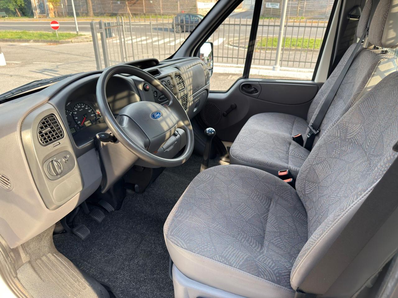Ford Transit/Tourneo/Bus Transit 350 2.4 TD/115 PL-SL-RG Autoc.