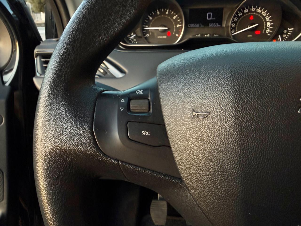 Peugeot 208 Active/1.0 68 CV/MOTORE REVISIONATO