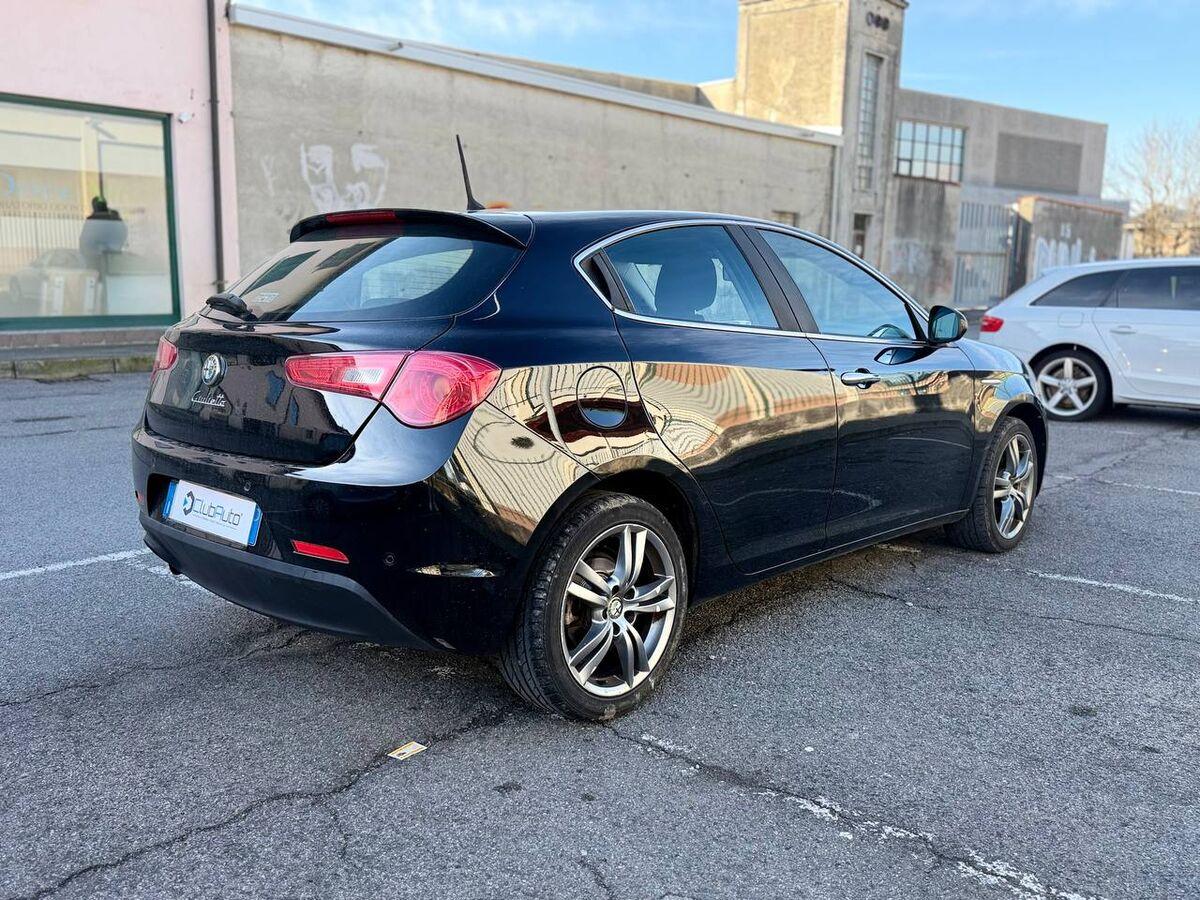 Alfa Romeo Giulietta 1.6 jtdm Distinctive E5+