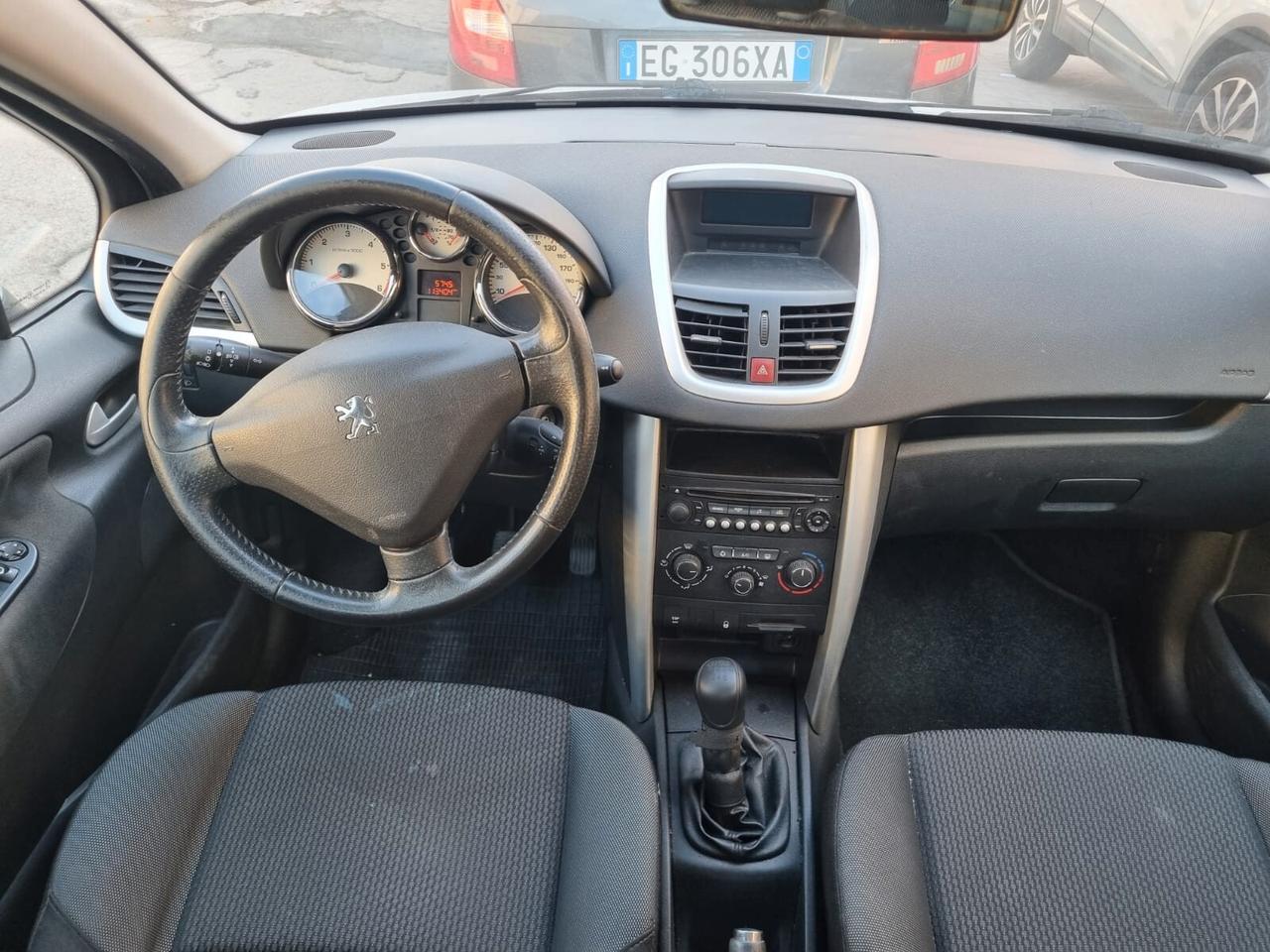 Peugeot 207 1.4 HDi 70CV 5p. Sweet Years