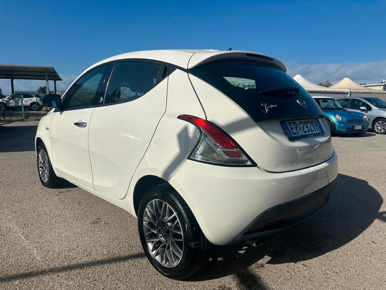 Lancia Ypsilon 1.2 Benzina/GPL