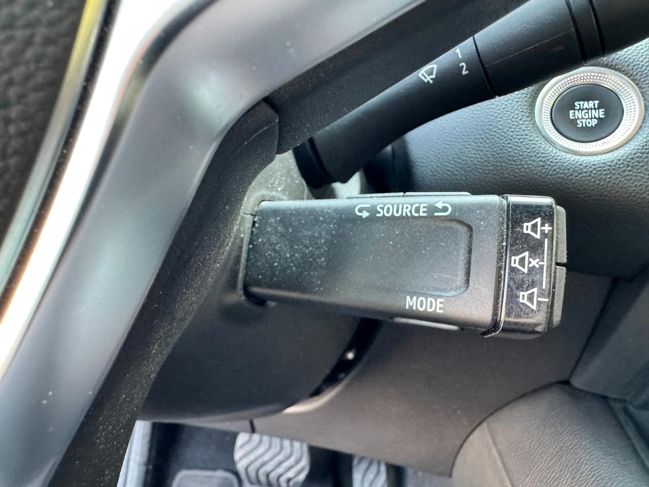 Renault Captur 1.6 Plug-in Hybrid E-Tech 160 CV Intens