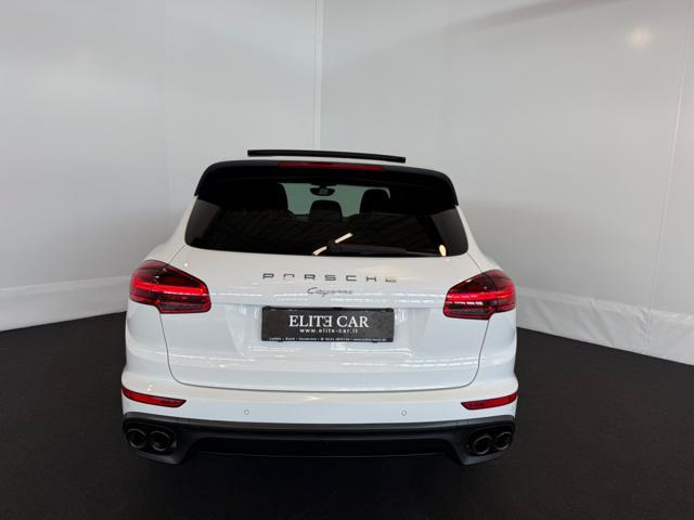 PORSCHE Cayenne 3.0 Diesel Platinum Edition TETTO APRIBILE / R21