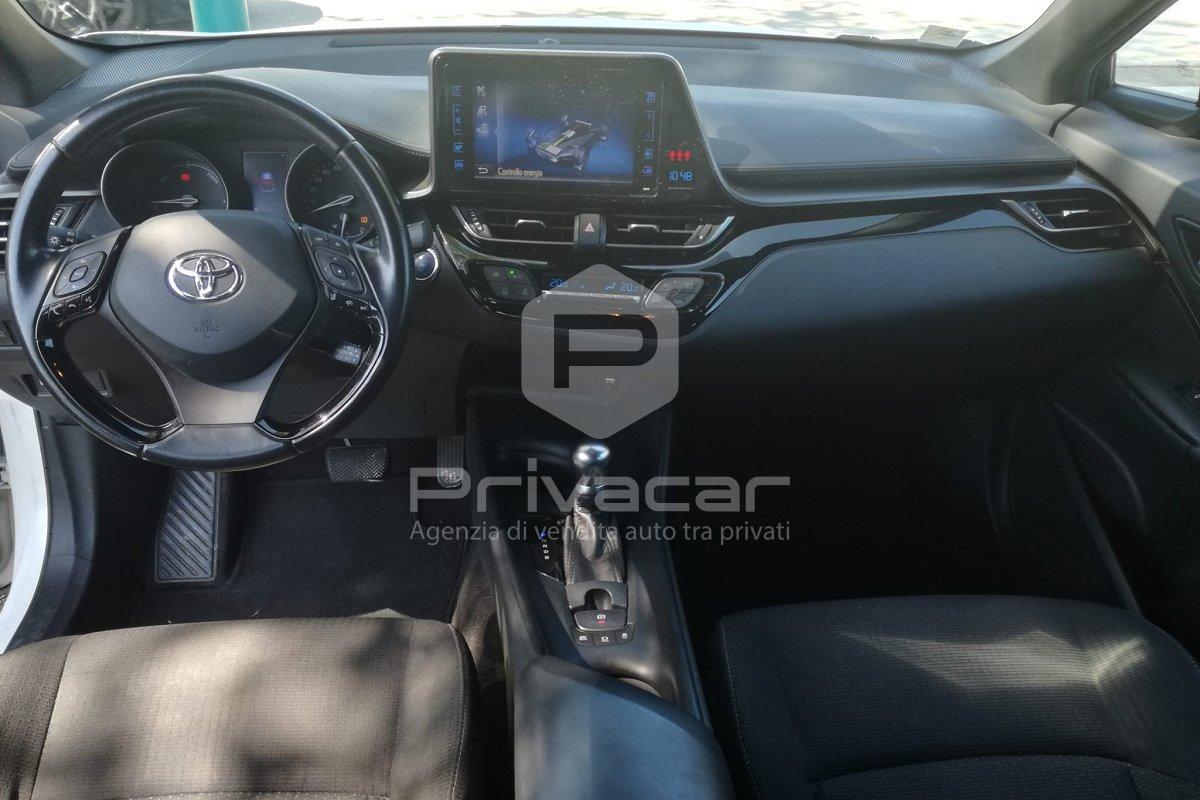 TOYOTA C-HR 1.8 Hybrid E-CVT Active