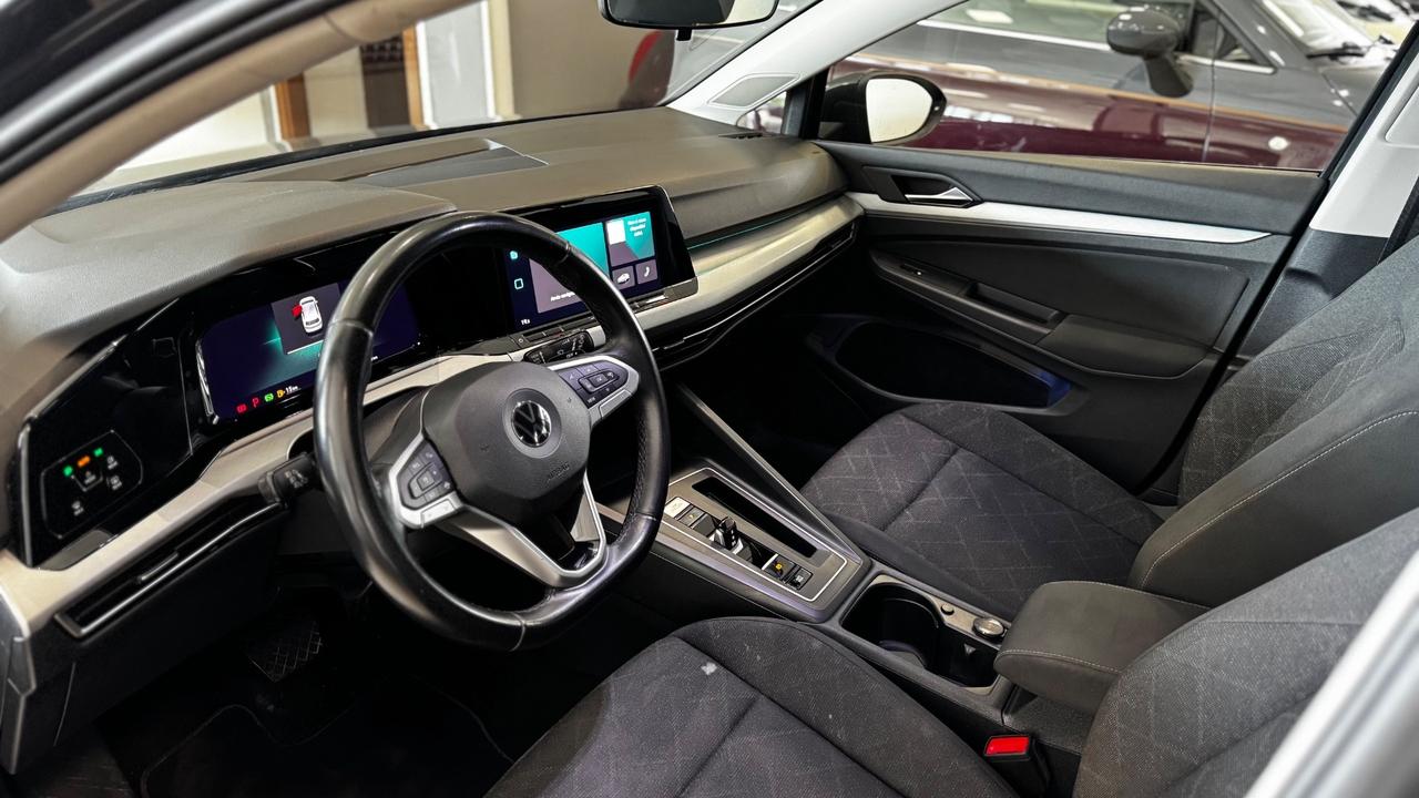 Volkswagen Golf 2.0 TDI 150 CV DSG SCR