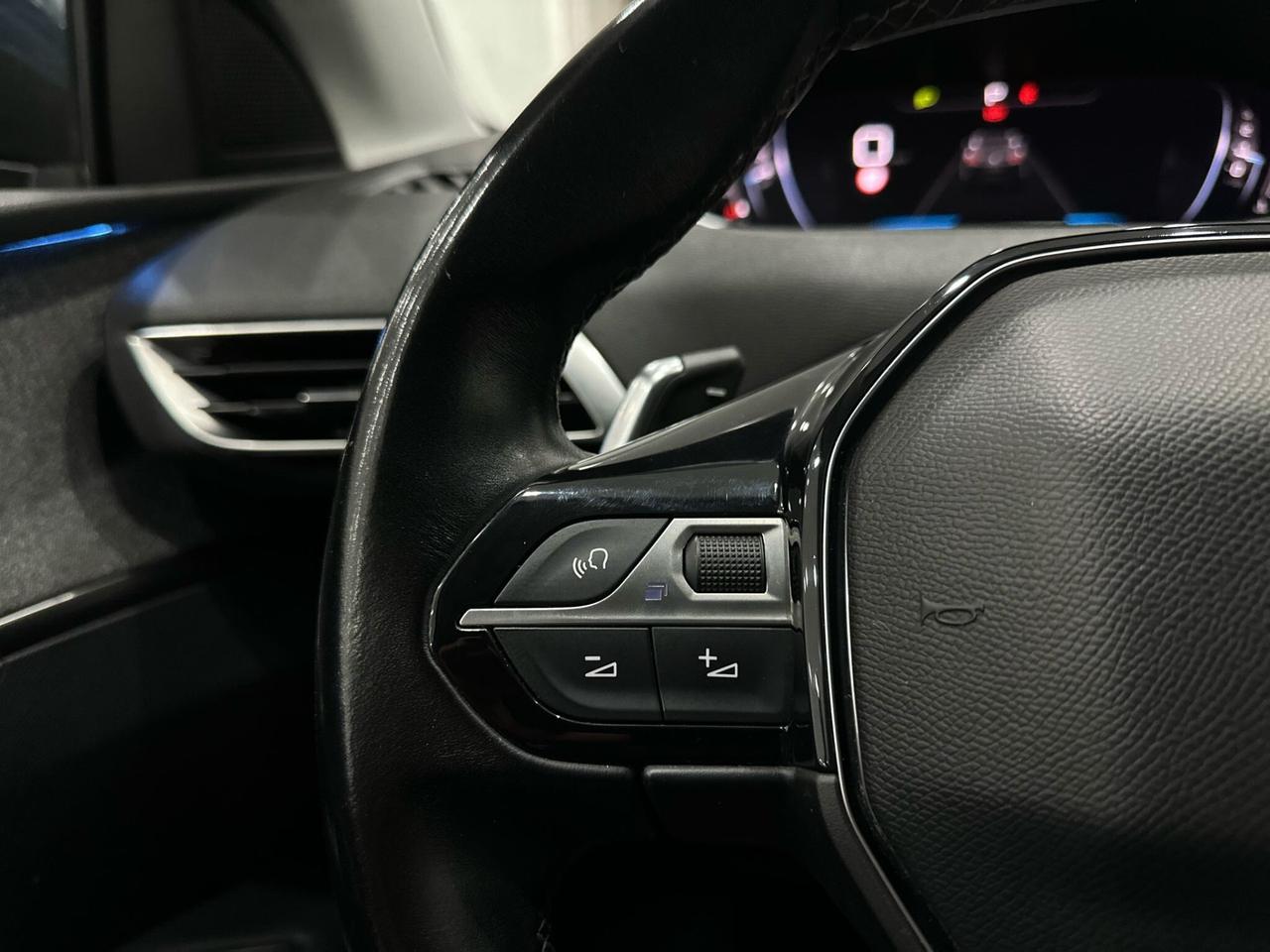 Peugeot 3008 1.5 bluehdi Allure Pack