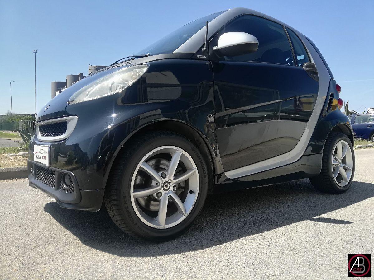 SMART - Fortwo - 800 40 kW coupé pure cdi - ADATTA NEOPATENTATI