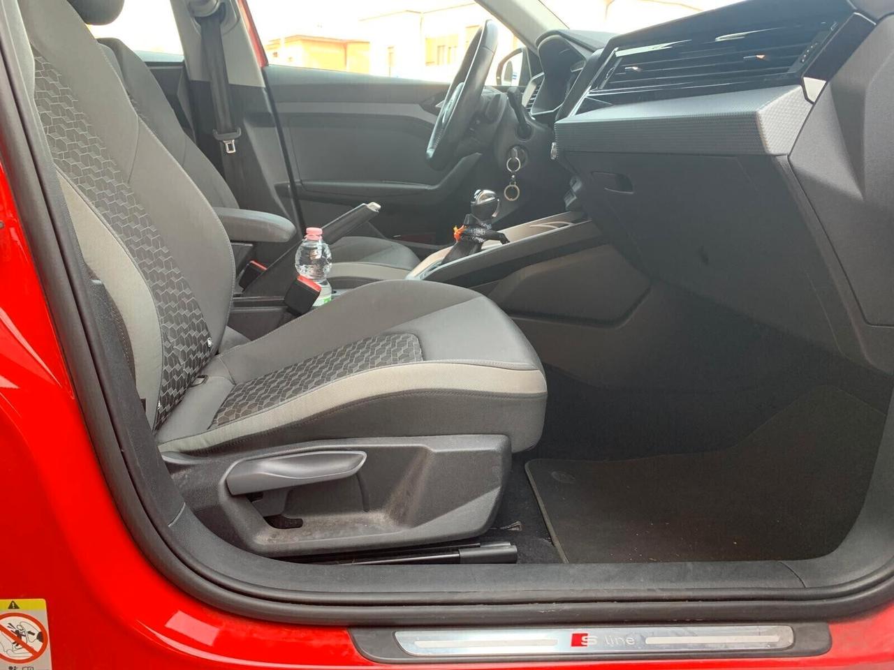 Audi A1 SPB 30 TFSI S-tronic S-line edition Neopat.