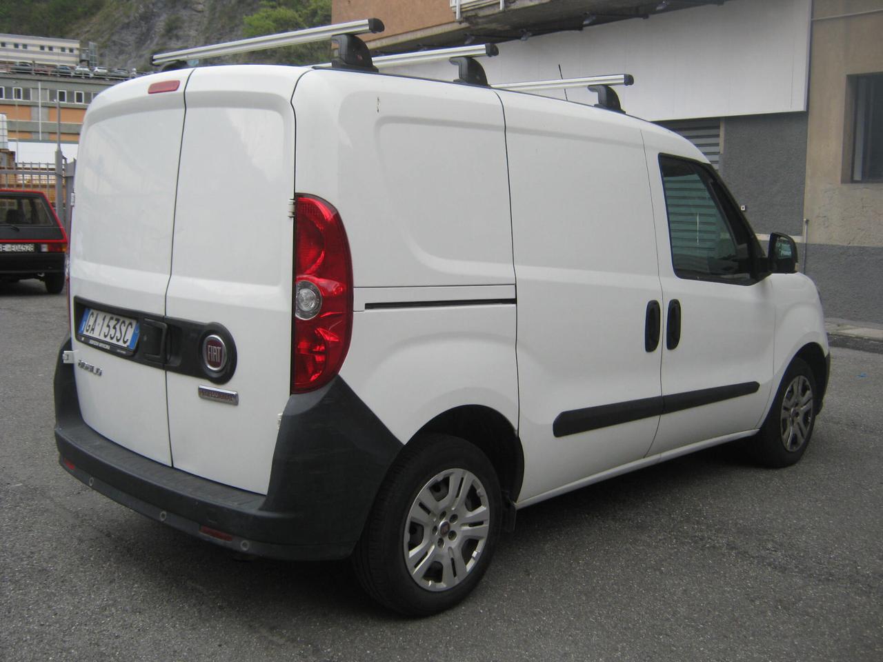 FIAT DOBLO' 1.6 105 CV 3 POSTI