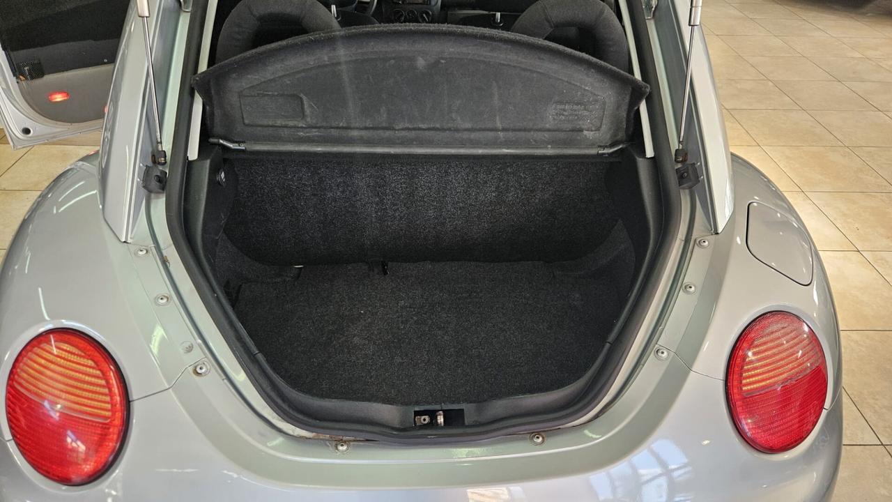 Volkswagen New Beetle 1.9 TDI 101CV