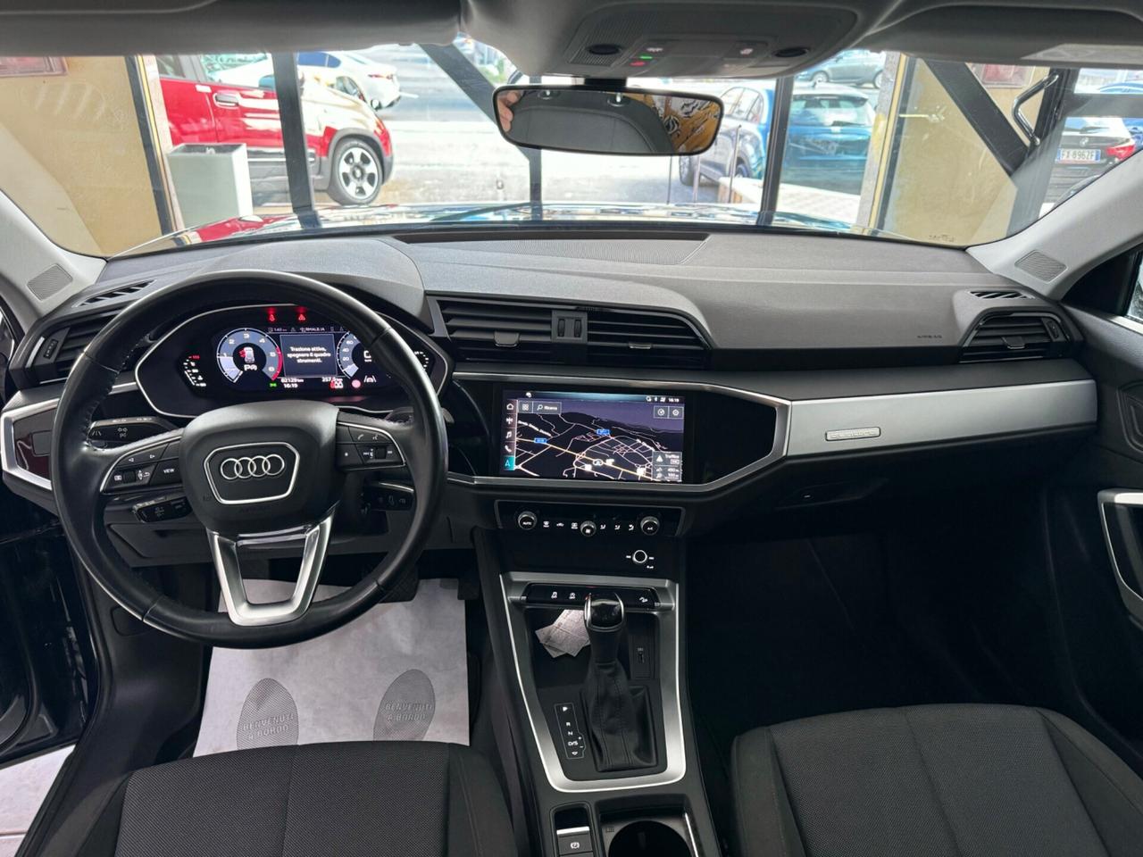 Audi Q3 40 TDI quattro S tronic Business