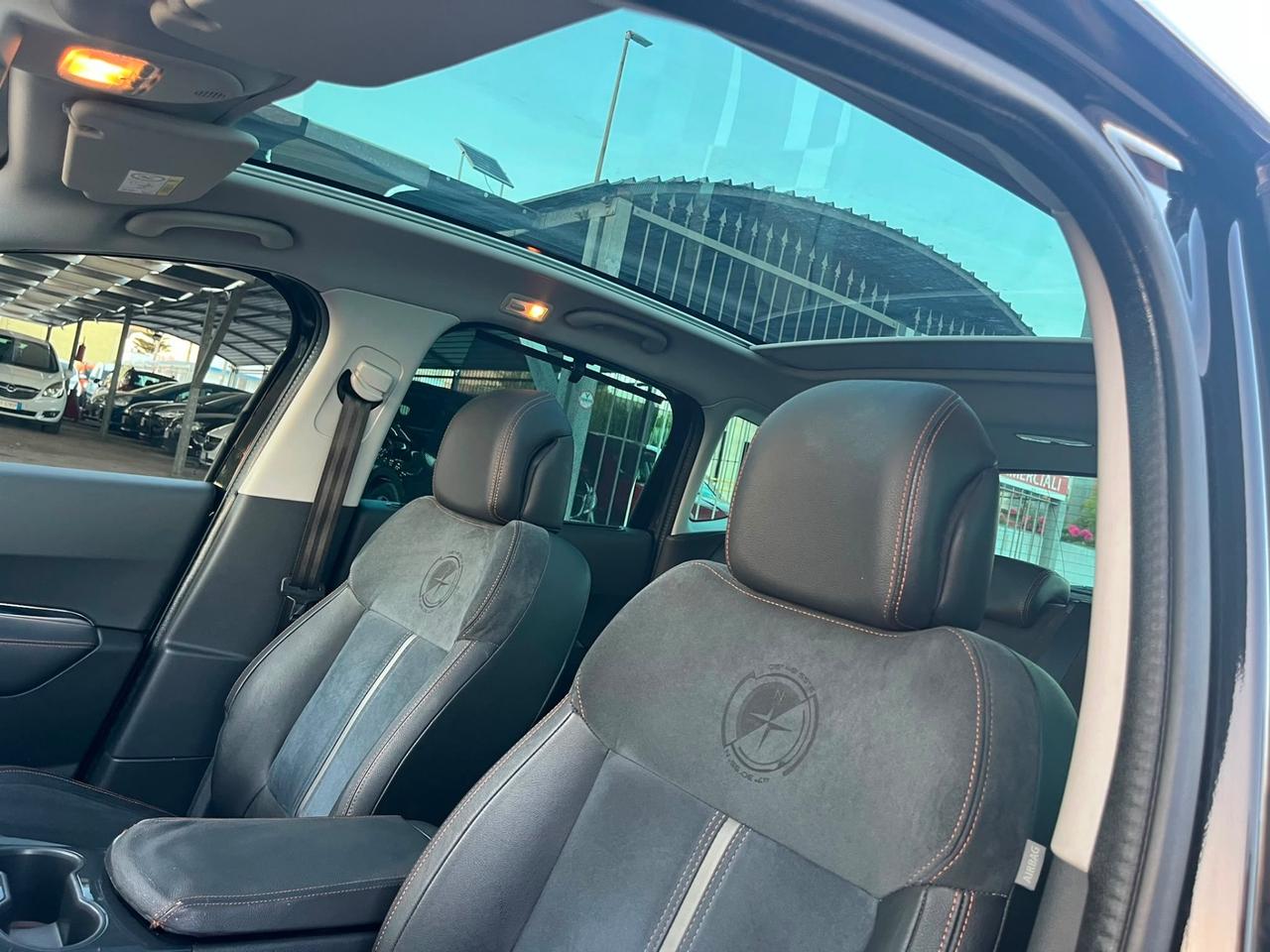 Peugeot 3008 BlueHDi Allure Unipro 2015
