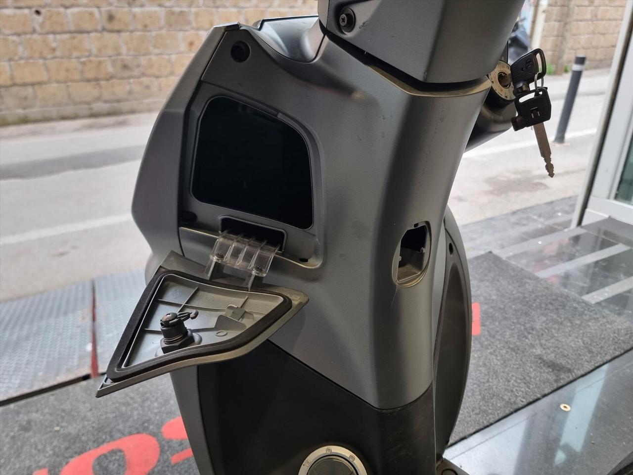 Kymco People 125