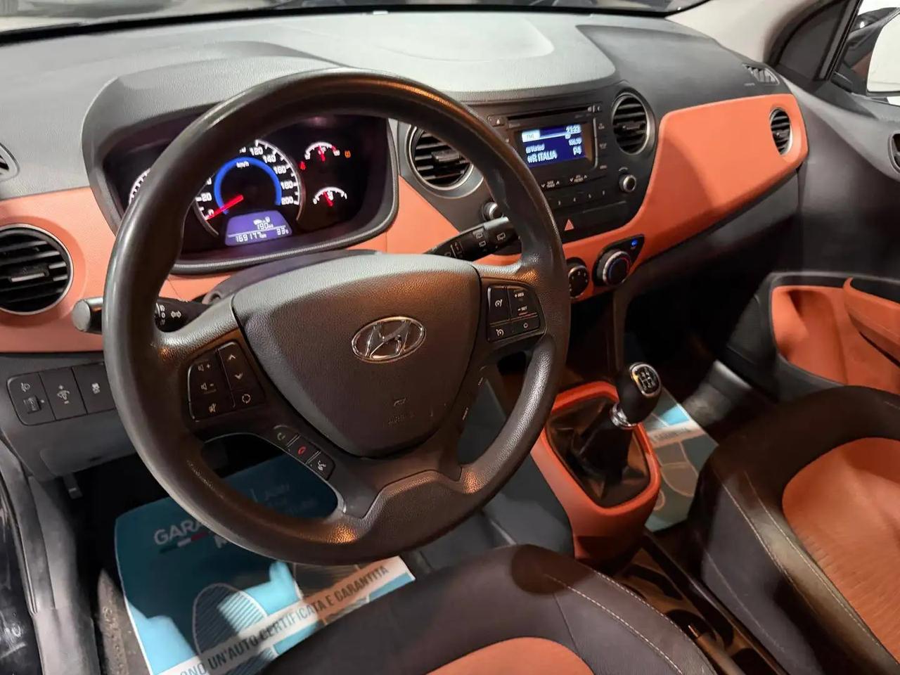 Hyundai i10 Benzina Neopatentati