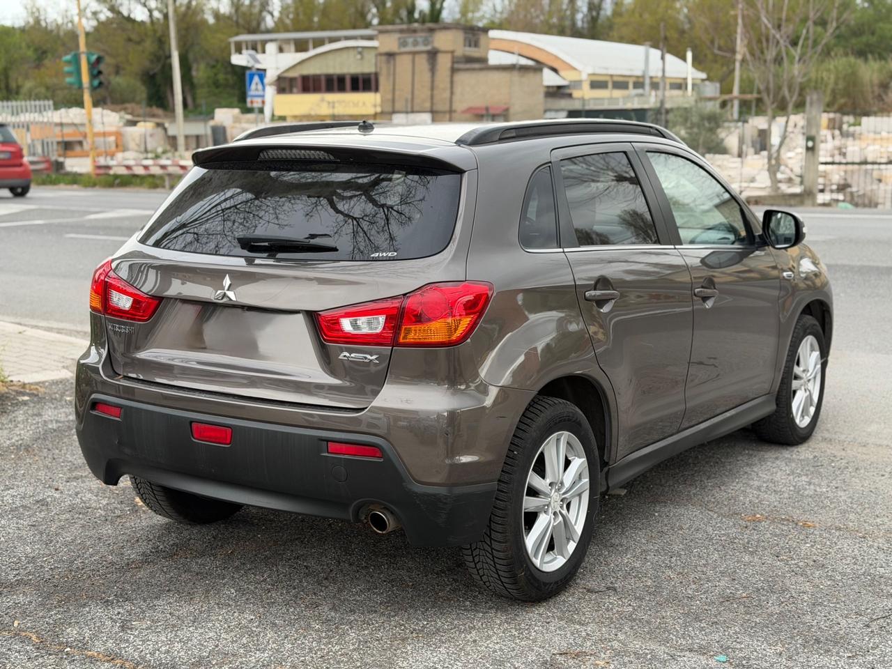 Mitsubishi ASX 1.8 DI-D 150 CV 4x4