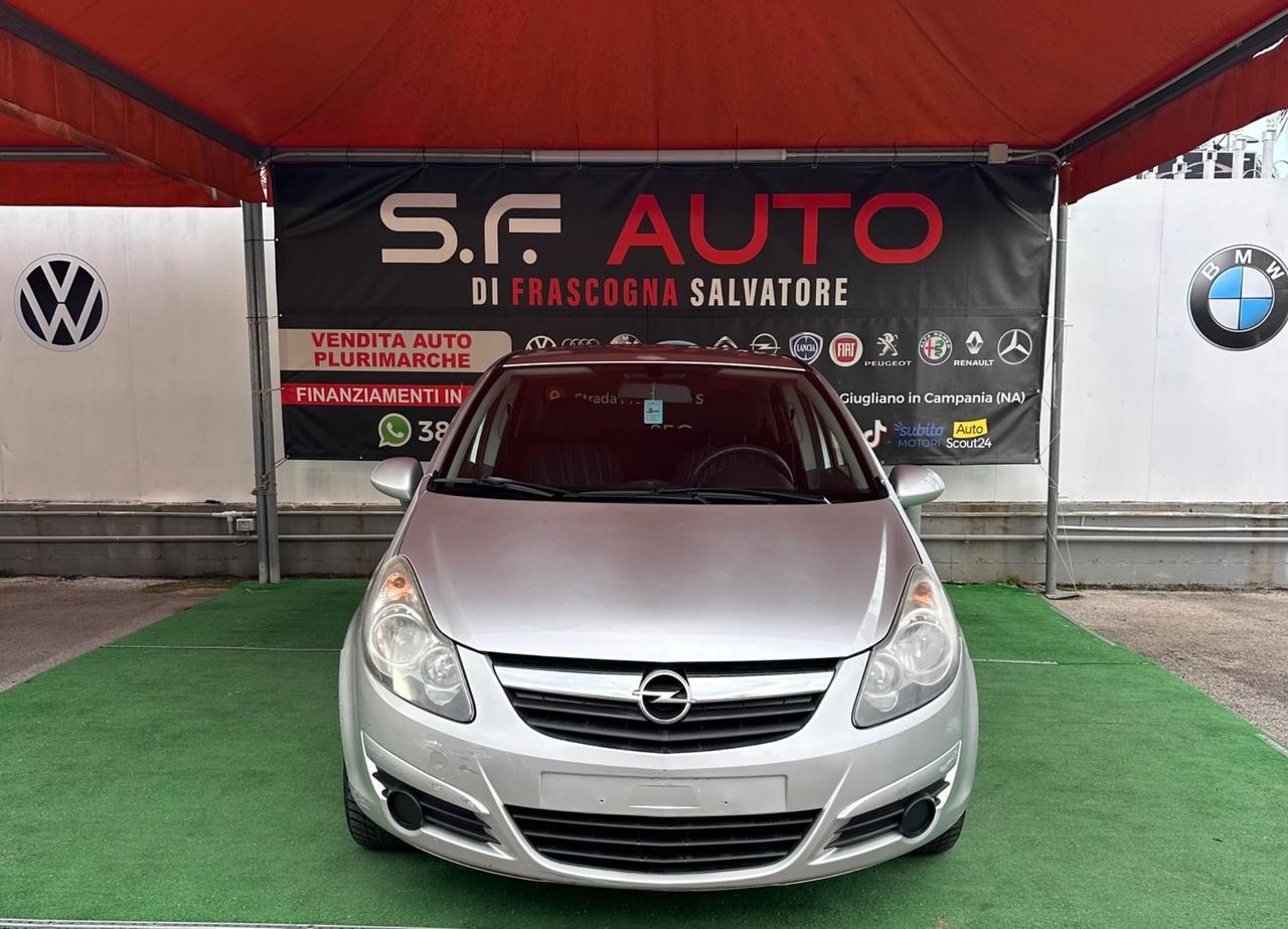 Opel Corsa 1.2 5 porte Club