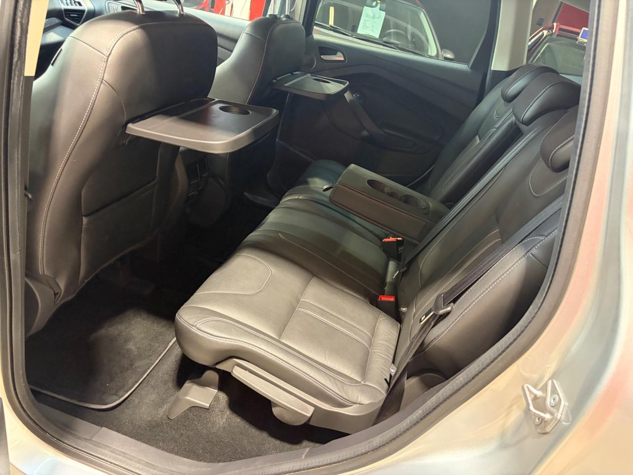 Ford Kuga 2.0 TDCI 163 CV 4WD Powershift Titanium
