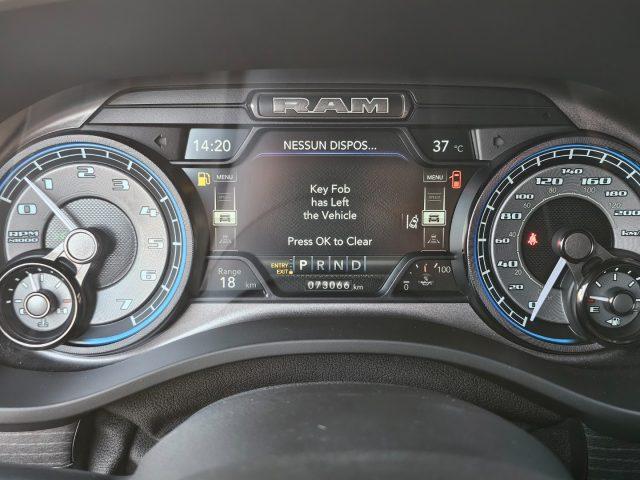 DODGE RAM 1500 5.7 V8 Crew Cab Limited Black Night Pack N1