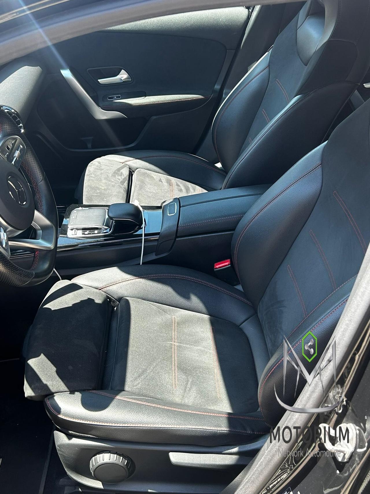 Mercedes-Benz A180 Premium AMG
