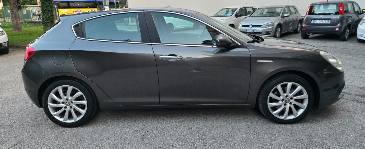 Alfa Romeo Giulietta 2.0 JTDm-2 140 CV Exclusive