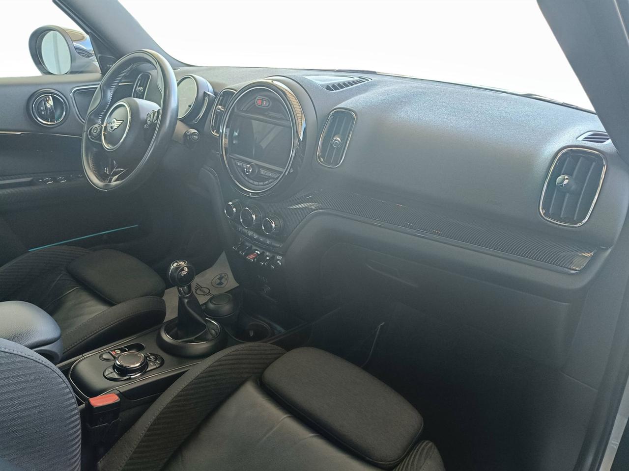 MINI Mini Countryman F60 2017 - Mini Countryman 2.0 Cooper D